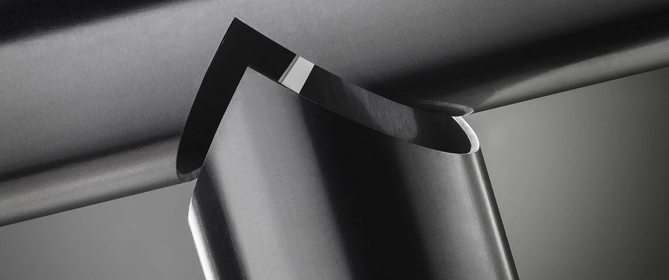 Lasertube_parallax_002 Lasertube_parallax_002